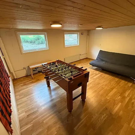 The Apple House - A Single Dwelling With Garden Centrally Located In Madla Villa *